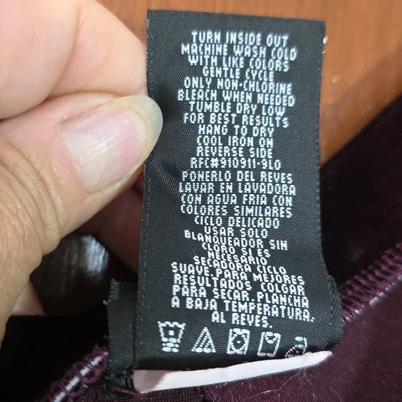 Velvet Burgundy Two-Piece Set GEORGE - Picture 8 of 8